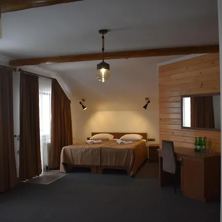 Hotel князів двір *