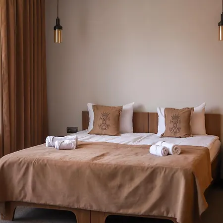 князів двір Hotel