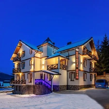 князів двір * Bukoveľ